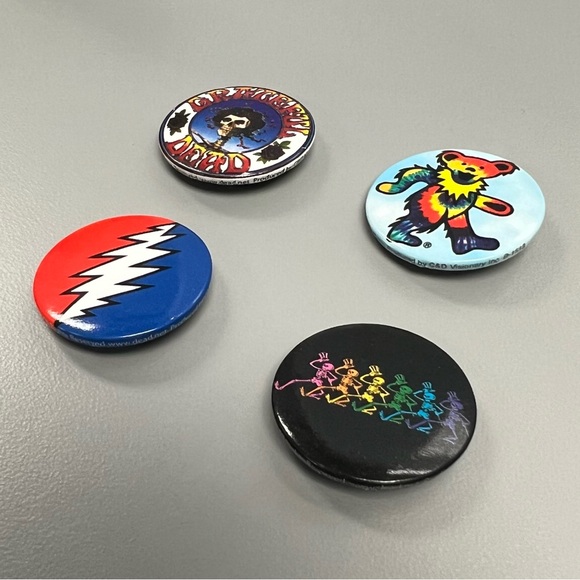 Grateful Dead button pins - Picture 3 of 4